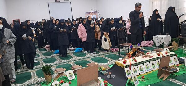 حضور مادران شهدا در مدرسه شهید رزمی خلیل آباد