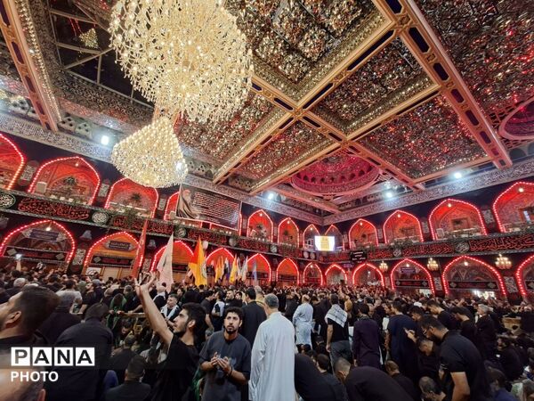 قلب ها برمدار حسین بن علی (ع) می‌تپد