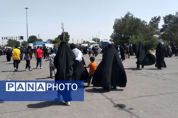 شهرستان دماوند، غرق در عطر یاد امام بود