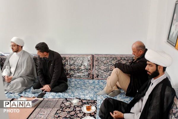 اقامه باشکوه نماز وحدت‌آفرین جمعه در فیروزکوه