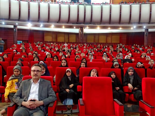 همایش مادر دختری در ساختمان صبا مشهد
