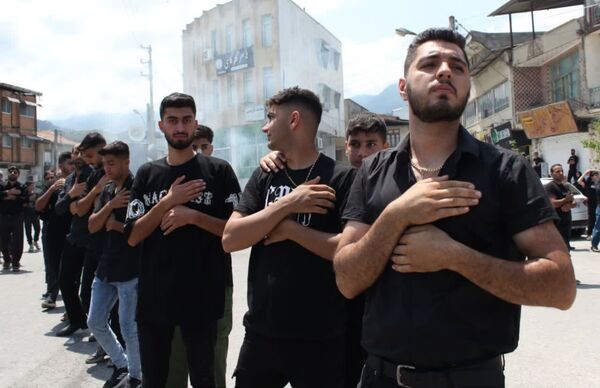 شور حسینی در گلوگاه 
