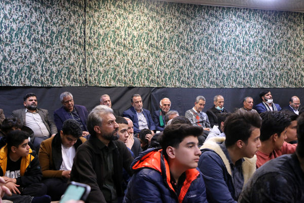 یادواره شهدای دبیرستان دین و دانش قم