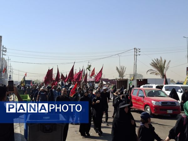 پیاده‌روی اربعین حسینی در کشور عراق 
