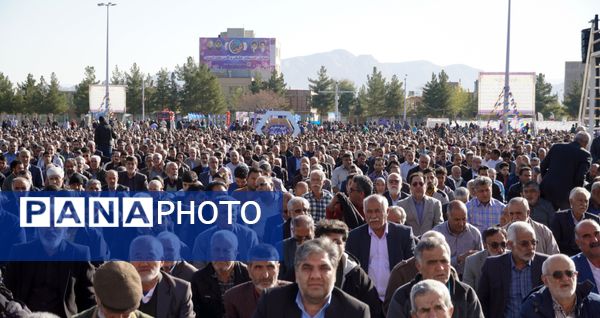 نماز عید فطر در کرمان