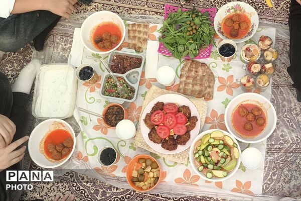 کارگاه آشپزی؛در مدرسه موعود بهارستان یک