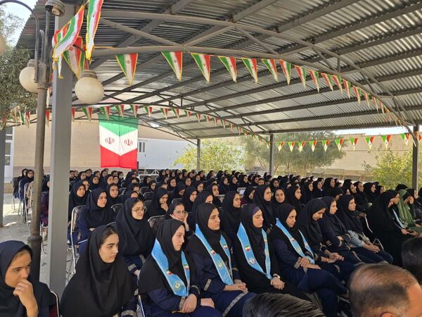 آیین استانی زنگ استکبار ستیزی در هنرستان نمونه میرجلیلی یزد