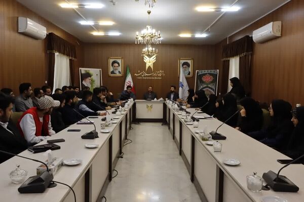 نشست صمیمی شورای عالی استان‌ها با نمایندگان مجمع دانشجویی