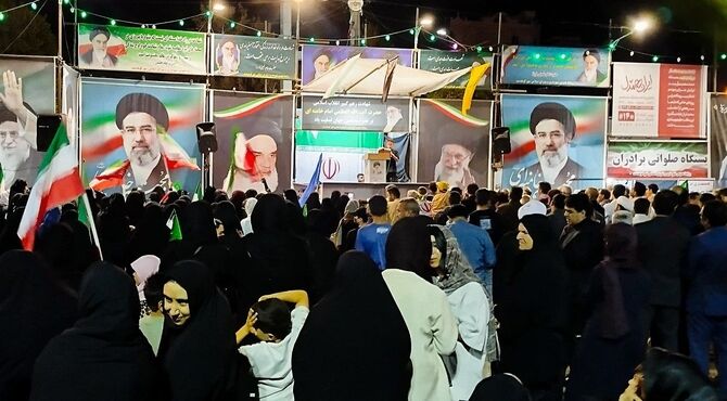 از دل شب‌های کوهدشت تا میدان امام خمینی(ره)،عهد دوباره مردم با رهبر و شهدا