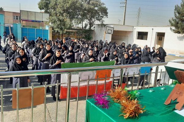 افتتاحیه طرح مصباح الهدی در هنرستان تاجیک بهارستان دو