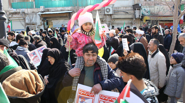 حس و حال نوجوانان در جشن چهل و ششمین سالگرد پیروزی انقلاب اسلامی 