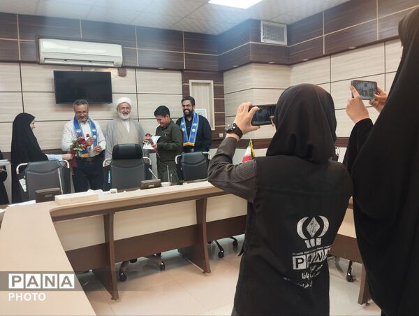 مراسم تجلیل از دانش آموزان فعال پانا ناحیه دو مشهد