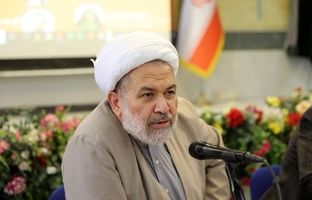 برنامه آموزشی باید با توجه به فرهنگ، جامعه و نیازهای خانواده‌های ایرانی طراحی شود