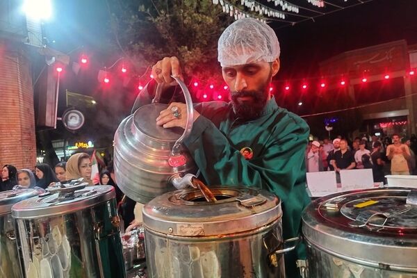 عطر چایِ حضرت زهرا (س) در قلب نیشابور؛ ۱۷۸ شب خدمتِ بی‌وقفه