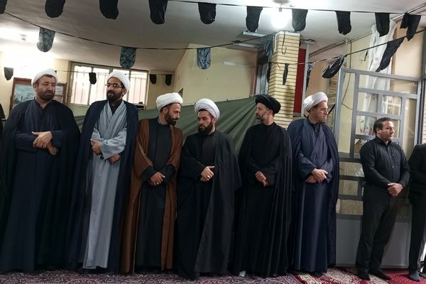 اجتماع مردم در مراسم بزرگداشت شهادت سید‌الشهدا خدمت و شهدا همراه در نصیر شهر