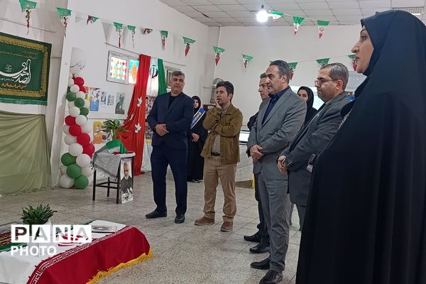 برپایی مدرسه انقلاب در هنرستان قدس ناحیه دو شهرری 