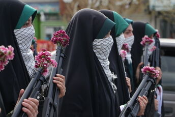 دختران امروز، حامیان فردای ایران