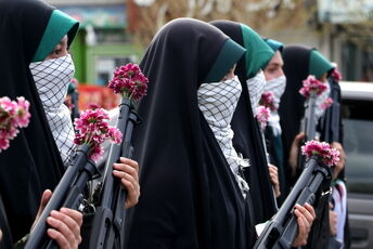 دختران امروز، حامیان فردای ایران