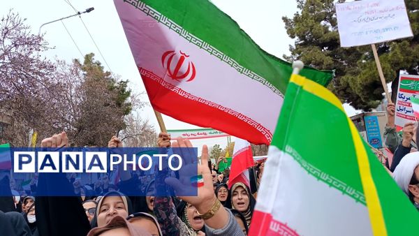 راهپیمایی یوم الله ۲۲ بهمن ماه امسال پررنگ تر از همیشه در شهر نیشابور 