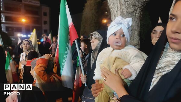 دختران ایرانی، ستون های اتحاد و هویت ملی