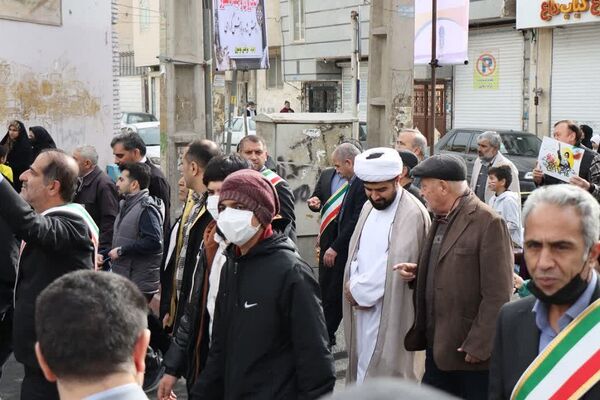 حماسه حضور مردم غیور باقرشهر و کهریزک در راهپیمایی ۲۲بهمن