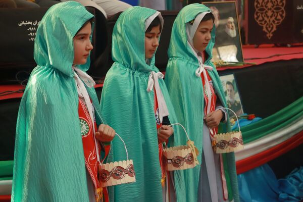 مراسم یاوران انقلاب در شهرستان آق قلا