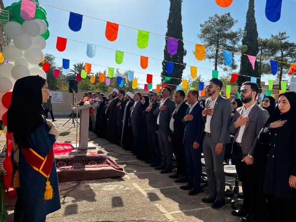 زنگ آغاز سال تحصیلی در سروستان نواخته شد