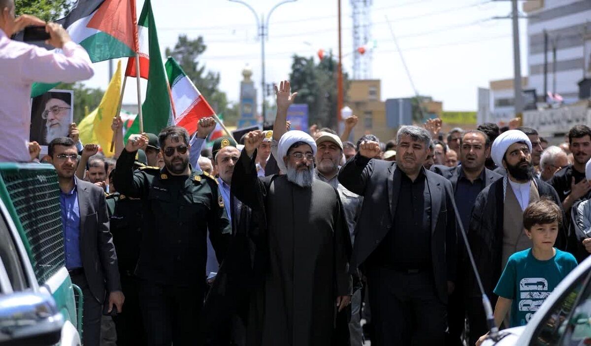 راهپیمایی جمعه خشم شهرستان ساوجبلاغ علیه جنایات رژیم ظالم صهیونیستی