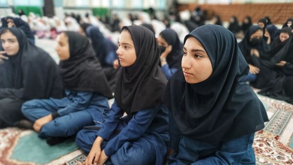 جشنِ روز دختر به مناسبت ولادت حضرت معصومه(س) در شهرستان مارگون