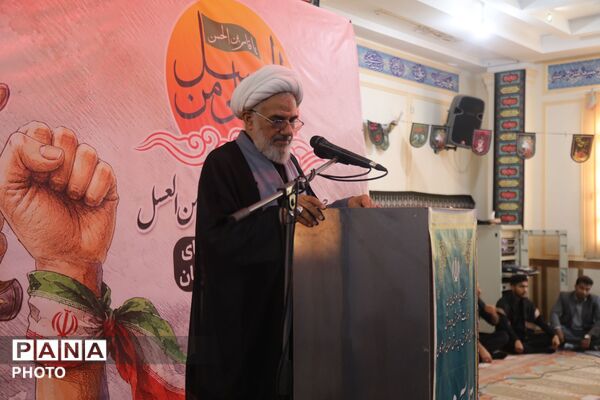 حضور پرشور دانش‌آموزان در چهاردهمین «احلی من‌العسل» بندرعباس