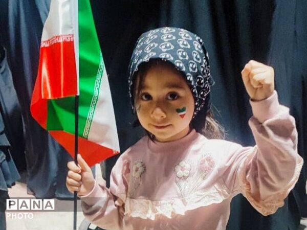 قلب‌های وطن دوستی که هیچ چیز جلودار نیست