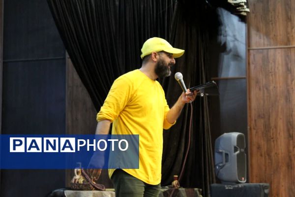 جشنواره هویت ملی اسلامی کودکستان‌های شهرستان گرمه