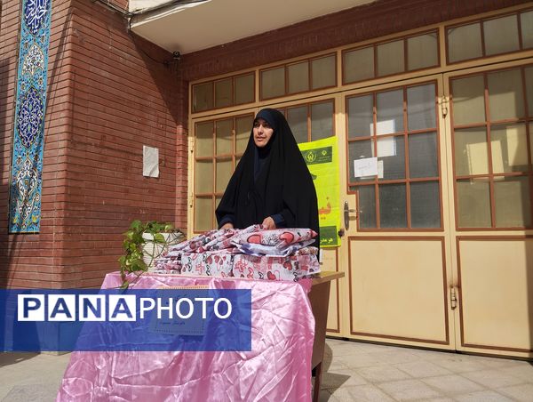 برگزاری جشن نیکوکاری در هنرستان بصیرت آشخانه