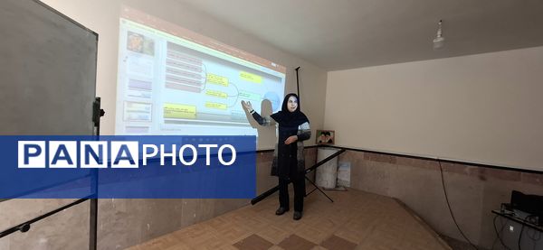 کارگاه آموزشی آمادگی مسابقه سلول‌های بنیادی با حضور دانش‌آموزان دبستان ملاصدرا در پژوهش سرای دکتر حسابی 