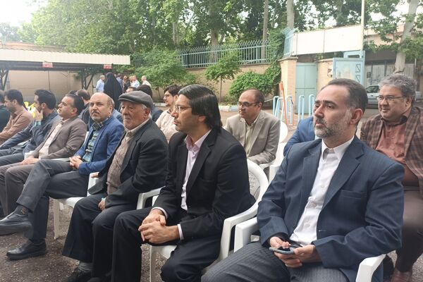برگزاری مراسم بزرگداشت روز معلم در نیشابور 