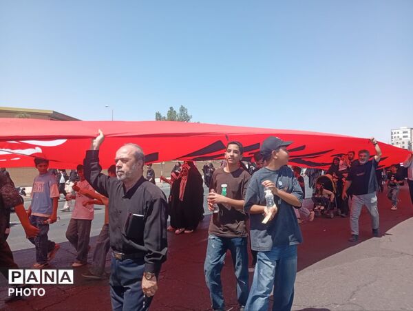 راهپیمایی جاماندگان اربعین در سمنان
