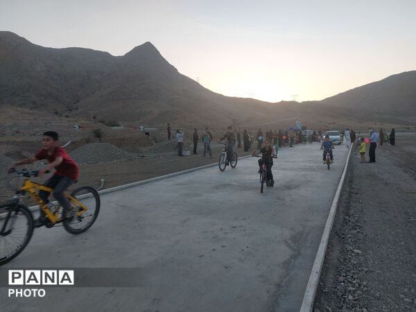برگزاری همایش دوچرخه‌سواری به مناسبت عید سعید غدیرخم در حاجی‌آباد