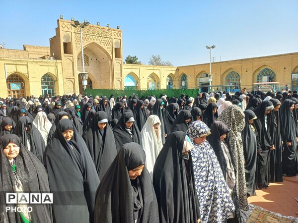 اولین نماز جمعه ماه مبارک رمضان در نیشابور 