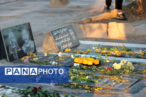 مثل نخل‌هایمان استوار ماندیم 