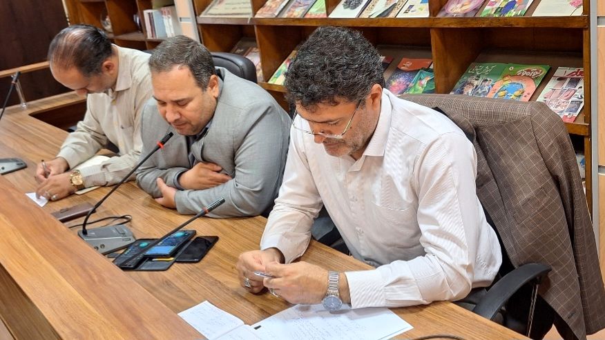 مدیران مأمور آرام‌سازی مدارس در فضای جنگ روانی هستند