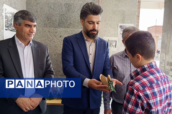 «جشن جوانه‌ها» ویژه دانش آموزان پایه هفتم در مدرسه دانشمند شهرستان پردیس