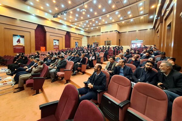 همایش فصلی مدیران مدارس شهرستان پردیس 