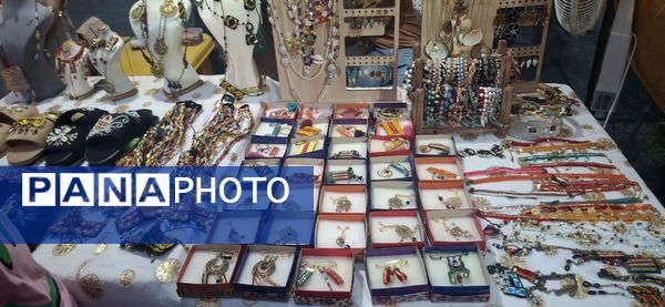 جشنواره‌‌ انبه و یاسمین گل شهرستان میناب