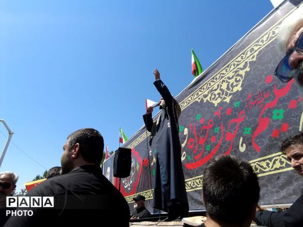آیین زنجیرزنی هشتم محرم در ابرکوه