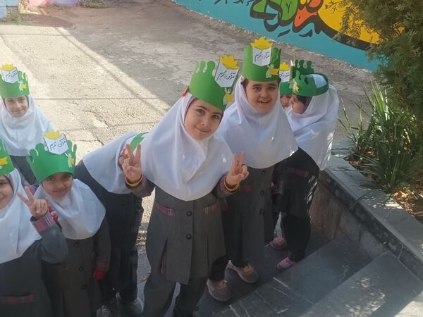 جشن قرآن در دبستان دخترانه نرجس یک 