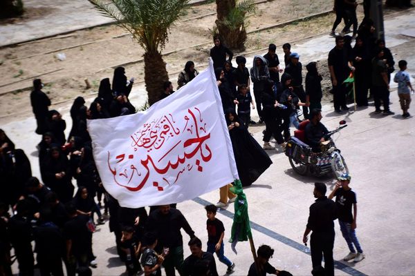 زابل در ماتم حسین؛ گلزار شهدا شهرستان زابل میزبان اشک و شور عزاداران حسینی