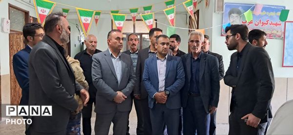 آیین کلنگ‌زنی مدرسه فرهنگ در چم‌خلیفه سامان