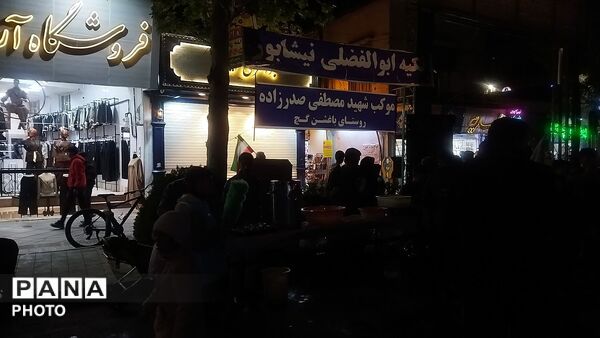 گذری بر فعالیت موکب مردمی مصطفی صدر زاده در چهل و هشتمین شب از اجتماعات 