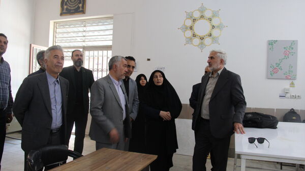 بازدید از کارگاه های کارآموزی- کارورزی در هنرستان بصیرت
