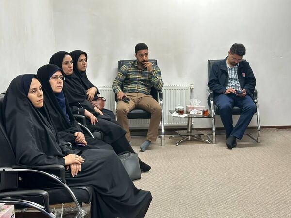  دیدار رئیس شبکه بهداشت و درمان شهرستان ساوجبلاغ با امام جمعه